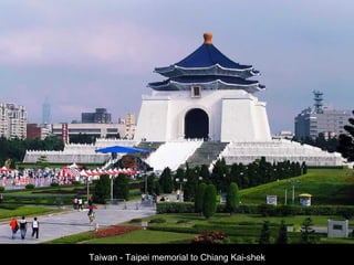 Taiwan - Taipei memorial to Chiang Kai-shek 