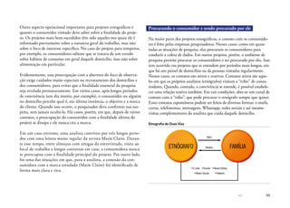 45
Outro aspecto operacional importante para projetos etnográficos é
quanto o consumidor visitado deve saber sobre a finalidade do proje-
to. Os projetos mais bem-sucedidos têm sido aqueles nos quais ele é
informado previamente sobre a natureza geral do trabalho, mas não
sobre o foco de interesse específico. No caso do projeto para temperos,
por exemplo, os consumidores sabiam que se tratava de um estudo
sobre hábitos de consumo em geral daquele domicílio, mas não sobre
alimentação em particular.
Evidentemente, essa preocupação com a abertura do foco de observa-
ção exige cuidados muito especiais no recrutamento dos domicílios e
dos consumidores, para evitar que a finalidade essencial da pesquisa
seja revelada prematuramente. Em vários casos, após longos períodos
de convivência (um dia inteiro, por exemplo), o consumidor ou alguém
no domicílio percebe qual é, em última instância, o objetivo e a marca
do cliente. Quando isso ocorre, o pesquisador deve confirmar sua sus-
peita, sem jamais ocultá-la. Há casos, porém, em que, depois de vários
contatos, a preocupação do consumidor com a finalidade última do
projeto se dissipa e ele nunca cita a marca.
Em um caso extremo, uma analista conviveu por três longos perío-
dos com uma leitora muito regular da revista Marie Claire. Duran-
te esse tempo, entre almoços com amigas da entrevistada, visita ao
local de trabalho e longas conversas em casa, a consumidora nunca
se preocupou com a finalidade principal do projeto. Por outro lado,
foi uma das situações em que, para a analista, a conexão da con-
sumidora com a marca estudada (Marie Claire) foi identificada de
forma mais clara e rica.
Procurando o consumidor e sendo procurado por ele
Na maior parte dos projetos etnográficos, o contato com os consumido-
res é feito pelas empresas pesquisadoras. Nesses casos, como em quase
todas as situações de pesquisa, elas procuram os consumidores para
conduzir a coleta de dados. Em outros projetos, porém, o ambiente de
pesquisa permite procurar os consumidores e ser procurado por eles. Isso
tem ocorrido em projetos que se estendem por períodos mais longos, em
que há um painel de domicílios ou de pessoas visitadas regularmente.
Nesses casos, os contatos são ativos e reativos. Contatos ativos são aque-
les em que os próprios analistas (etnógrafos) visitam a “tribo” de consu-
midores. Quando, contudo, a convivência se estende, é possível estabele-
cer uma relação reativa também. Em tais condições, abre-se um canal de
contato com a “tribo”, que pode procurar o etnógrafo sempre que quiser.
Esses contatos espontâneos podem ser feitos de diversas formas: e-mails,
cartas, telefonemas, mensagens, Whatsapp, redes sociais e até mesmo
visitas complementares do analista que cuida daquele domicílio.
Etnografia de Duas Vias
Ativo
Reativo
•E-mail •Correio •Novas Visitas
•Redes Sociais •Telefone
ETNÓGRAFO FAMÍLIA
 