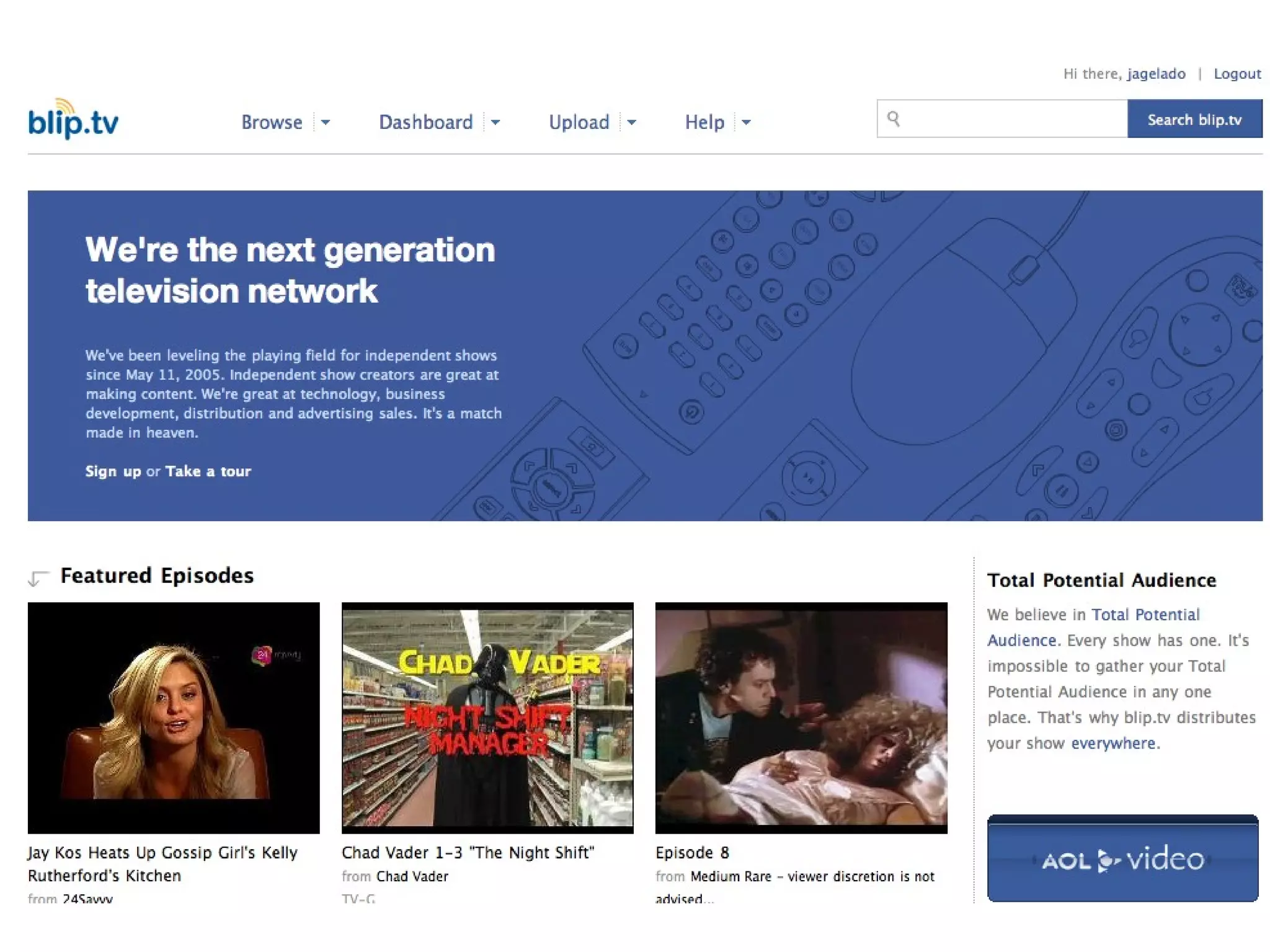 Alojamiento podcast: blip.tv Admite audio y vídeo 100 Mb por archivo Reproductor (player) en blogs y otras webs. Genera RSS  Ofrece blog Gratuito http://blip.tv   
