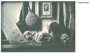 3. PIONEIROS
Louis Daguerre, 1835
Chapa de prata e sensibilizada com iodo de prata
guardada num armário (mito do termômetro quebrado)
1837 - Chapa de cobre e sensibilizada prata e vapores de
iodo guardada num armário
1º Daguerreótipo
 