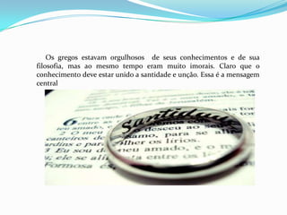 A cidade possuía uma rocha íngreme de mais ou menos 560 metros de altura, na qual existia um templo a deusa Afrodite( umbanda=pomba gira)