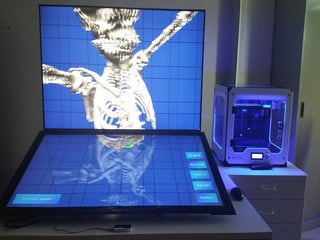 #HOLODECK4D(patent pending)
The 4D VR Holographic Desk
for Clinical Diagnosis in Nuclear Medicine
Jorge R. López Benito
@jrlopezbenito
www.creativitic.com
 