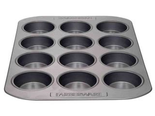5.) BUNDT PAN:
- Is a round pan with
scalloped sides used for
baking elegant and
special cakes.
 