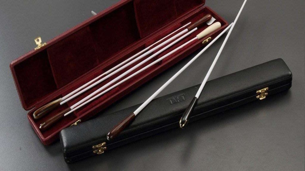 white sparkle pro case baton white sparkle pro case baton
