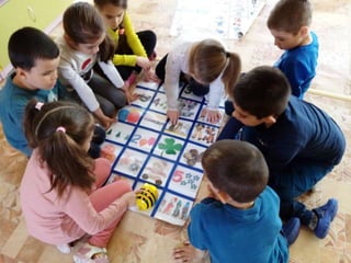 STEM - ГРУПА „МИКИ МАУС”, ДГ „СЛЪНЦЕ”, ГР. ЛЕВСКИ – ПРОГРАМИРУЕМА ИНТЕРАКТИВНА ИГРАЧКА  „BEE-BOТ” 