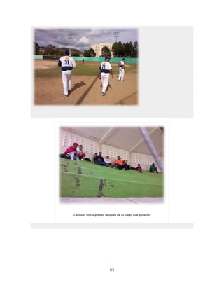 63
Caciques en las gradas, después de su juego que ganaron
 