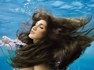Belleza bajo el agua- By Zena Holloway