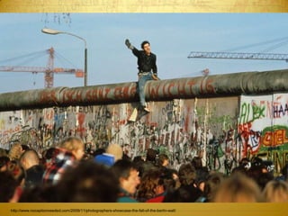 http://www.nocaptionneeded.com/2009/11/photographers-showcase-the-fall-of-the-berlin-wall/
 