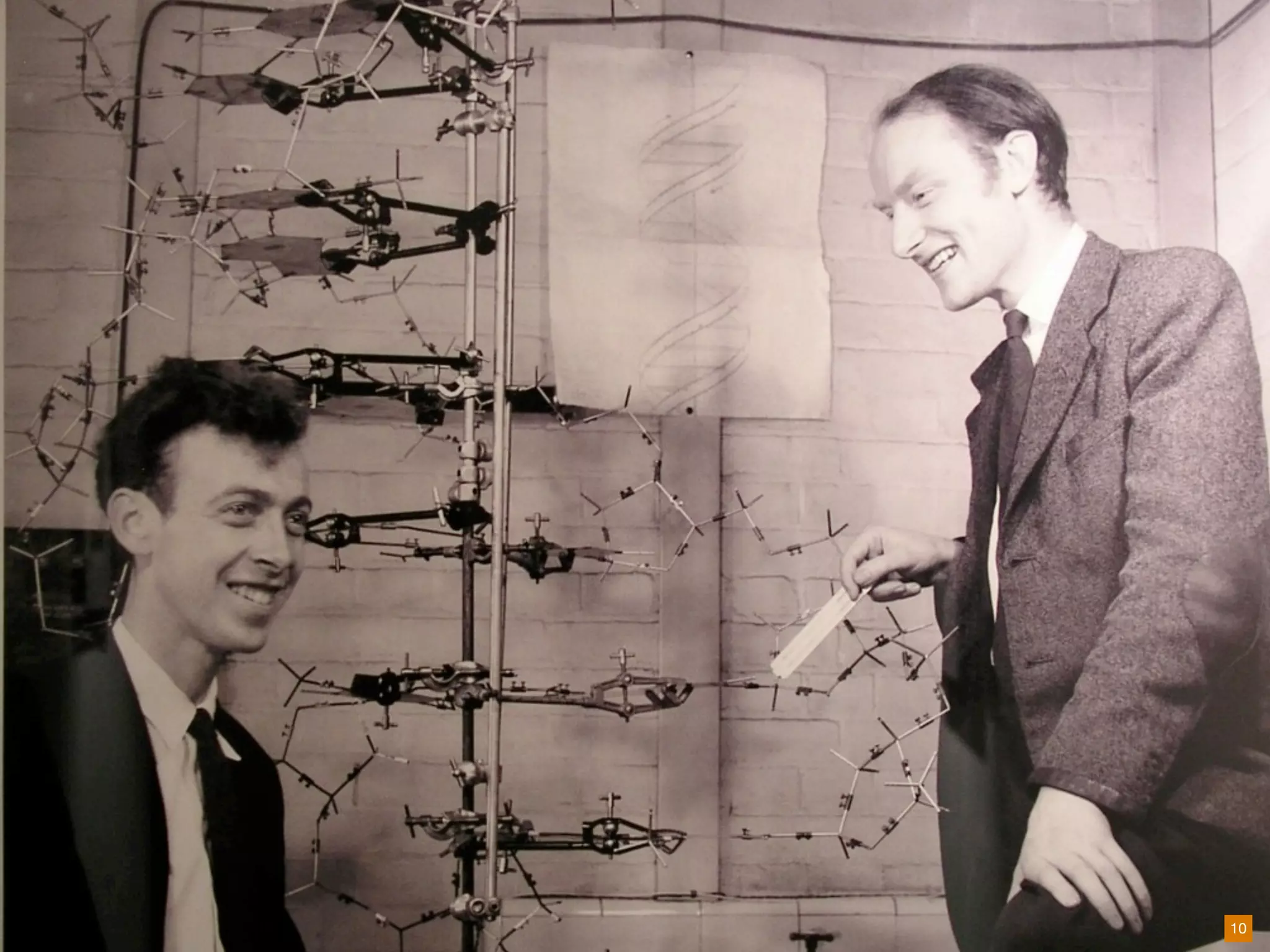 Beyond Findability: Frameworks   IA Summit 2010 | Joe Lamantia | Blend Consulting   10
 