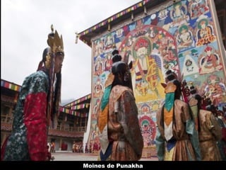 Moines de Punakha
 