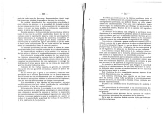 316
pu^s de cada pega de barrenos, desmontdndose desde luego
los trozos que puedan desprenderse durante los trabajos.
No podran abandonarse las excavaciones practicadas d
cielo abierto sin proveer d la necesidad del desagiie natural
de las mismas para evitar el encharcamiento de las aguas plu-
viales, y si esto no fuera posible, se rellenardn conveniente-
mente, d juicio del ingeniero de minas.
Estardn sujetas d la inspeccidn de las autoridades mineras
tanto de las vfas de servicio establecidas dentro de las con-
cesiones para la explotacidn minera, como las que tengan por
objeto dnicamente el transporte de minerales, escombros, et-
cetera, fuera de ellas, siempre que se hayan construfdo sin
intervencidn ni subvencidn alguna del Estado y que no est^n
d deban estar comprendidas en las redes oficiales de ferroca-
rriles ni consideradas como de servicio publico.
Lo estardn igualmente las vfas adreas d cables de trans-
porte instalados para servicio exclusivo de la industria minera.
La inspeccidn se verificard, en lo posible, d la vez que la
de las minas y fdbricas, d independientemente en caso preciso.
Los talleres de preparacidn mecdnica de los minerales y
las fdbricas mineraldrgicas estardn bajo la vigilancia de las
autoridades mineras de cada distrito, al solo efecto de que se
cumplan las prescripciones de este reglamento y corregir las
deficiencias d faltas que se noten en las visitas de inspeccidn
que han de girar todos los aflos.
Ademds de las visitas anuaies, se girardn, en cualquier
dpoca. del ano, las que sean necesarias, d juicio de dichas au-
toridades.
En las visitas que se giren d los taHeres y fdbricas com-
prendidos en la anterior prescripcidn, no se podrd inspeccio-
nar el secreto de los procedimientos que se empleen; pero si
los duenos d encargados pidiesen la intervencidn del ingeniero,
este les dard las instrucciones que juzgue convenientes.
Las autoridades y sus agentes no intervendrdn en estos
estableeimientos sino por causas justificadas de salubridad d
orden publico y bajo su responsabilidad.
El propietario, director 6 encargado de un taHer de prepa-
racidn mecanica d de una fdbrica metalurgica d mineroliirgica,
esta obligado d permitir la entrada y facilitar la inspeccidn
del establecimiento a las autoridades d ingeniero de minas del
distrito y personal subalterno que le acompane, en cuanto se
refiere a la salubridad y seguridad del trabajo de los obreros
y d la vigilancia de los motores.
— 317
El orden que el director de la fdbrica establezca para el
trabajo y las atribuciones del personal podrdn consignarse en
un reglamento particular, que deberd fijarse en sitio conve-
niente del establecimiento. Para que este reglamento tenga
fuerza legal, es indispensable que obtenga la aprobacidn de
la autoridad minera, despues de oir la opinidn del ingeniero
jefe del distrito.
El director de la fdbrica estd obligado d participar inme-
diatamente d la autoridad mds prdxima minera d judicial cual-
quier accidente que haya ocasionado muertes d heridas graves
d los obreros, d que haya producido averfas en los motores d
edificios capaces de comprometer la seguridad del trabajo.
Los talleres y fdbricas d quese refiere este capftulo quedan
ademds sujetos, en lo que les afecte, d todas las prescripciones
de policfa industria! vigente d que se dicteii en lo sucesivo,
siempre bajo la inspeccidn y vigilancia de las autoridades y
de los ingenieros de minas de los distritos en que radiquen.
Los motores d vapor hidrdulices d de cualquier otro gd-
nero, que se emplean en la industria minero-metaldrgica que-
dan sujetos d la vigHancia de las autoridades mineras.
Antes de ponerse en marcha ninguna caldera fija, locomdvil
6 locomotora, deberd probarse ante la autoridad minera que
tiene una resistencia superior d la mdxima de servicio y que
estd provista de los aparatos de seguridad necesarios.
La prueba se hard ante el perito que designe la autoridad
minera en el establecimiento en que deba funcionar la calde-
ra, debiendo estar provisto el establecimiento de los aparatos
necesarios para hacer la prueba.
Los depdsitos de aire comprimido estardn sujetos d las
mismas disposiciones que las calderas.
Los motores eldctricos fijos estardn en un local seco,
libre de polvos, sobre todo metdlicos, y convenientemente
aislados de tiei-ra, se mantendrdn limpios y bien cuidados por
obreros experimentados.
El piso d su alrededor serd de preferencia de madera d
asfalto.
Los generadores de electricidad y los electromotores de-
berdn estar provistos de aparatos que permitan aislarlos de la
red general.
Todo dfnamo estard provisto de los aparatos de medida
que permitan determinar los elementos de su potencia.
En la sala de mdquinas habrd carteles fijos que indiquen
los sitios peligrosos.
 