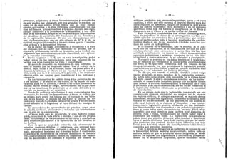 I
- I I
presentar, palpitantes y vivos, los sufrimientos y necesidades
de este pueblo, tan abnegado, que son grandes y muchos; asi
como los de esas pobres tribus indias, que en poco tiempo
pueden ser traldas & la vida civilizada, contribuyendo con sus
cien mil brazos, irreemplazables, & lo menos durante este siglo,
para el desarrollo y la grandeza de la Repiiblica, y hoy victi-
mas de su salvajismo, de que no se les puede hacer responsables,
del abandono de su cullura, del desamparo de sus derechos y
de la expiotacidn inhumana de que son objeto; Iporque creo
que ello bastan'a para que del alto criterio de V.' E. y de su
rectitud surgiera el remedio y las soluciones que la Constitu-
eidn ordena y la humanidad impone.
No se curan las llagas ocult^ndolas d velSndolas A la vista
del cirujano^ por un pudor mal entendido: es preciso, por el
contrario, presentarlas en toda su desnudez, en su verdad, ma-
nilgstando sus antecedentes con toda sinceridad, para aplicar-
les el remedio conveniente.
"* Puedo asegurar S V. E. que en esta investigacidn podr^
haber error en las apreciaciones, pero que respecto de los
hechos son tales cuales los he visto d comprobado.
Mi modo de proceder, en desempefio de esta comisidn, ha
sido el mismo que he empleado antes. Ver el trabajo en la
fabrica, en el taller d en el campo, tomar los datos sobre dl y
despuds ir & buscar al obrero en su rancho d en el conven-
tillo, sentir con el, ir & la tonda, & la pulperla, & las reuniones
obreras, oirle sus quejas; pero tambidn oir & los patrones y
capataces.
En los ferrocarriles he pedido datos & los gerentes, he ido
& los talleres, y al viajar en los trenes, me he bajado en cada
estacidn, para ver el servicio, y donde lo he creido necesario he
viajado en los trenes de carga, aprovechandolas largas para-
das en las estaciones. He penetrado en el toldo del indio y re-
corrido los puestos de las estancias.
Donde he podido y mis fuerzas d mis conocimientos han
alcanzado, he tomado las herramientas y hecho e! trabajo por
mi mismo, para sentir lasfatigas; asi he entrado en las bode-
gas de los buques, he pasado un dia y otro al lado de las tri-
lladoras y tomado la guadana para cortar alfalfa y hecho medio
jornal sentado en la segadora, al rayo del sol, en mangas de
camisa.
En otros oficios, he aprovechado mi practica, como en el
de albafiil, molinero, picapedrero y todos los que se relacionan
con el arte de la construccidn.
• Al hacer todo esto he procurado, y creo haberlo conse-
guido, prescindir de toda teoria d sistema, y aun de mis propias
ideas socialistaa y de los recuerdos de los libros y estadisticas,
para atenerme puramente A la apreciacidn de lo"s detalles de
los hechos.
Pero lo que no he podido evitar ha sido el recuerdo de
aquellos desiertos diflciles y peligrosos, que atravesd hace
• treinta anos en detestables carruajes d sobre el lomo de una
mula, mirando el horizonte por si venlan indios d montoneros
(y que hoy he recorrido en un cdmodo dormitorio de ferroea-
rril), convertidos en tan poco tiempo en emporios, que satisfa-
cen las necesidades del consumo y exportan por cientos de
- i n -
millones productos que entonces importaban, caros y en corta
cantidad, y otros que sdlo esperan el impulse directo para dar
otras riquezas de m^s valia, capaces de producir en muy pocos
• afios un cambio econdmico en la Repiiblica y en el mercado
universal, como son los textiles y oleaginosos en la liioja y
Catamarca, en, el Chaco y en ambas orillas del Parana.
Esos recuerdos, reproducidos con viveza cinematogr^fica,
lejos de perjudicar al objeto de la investigacidn, me iian per-
mitido apreciar los elementos fijos y permanentes que caracte-
rizan al pueblo; sobre todo & los que, mestizados de .quichiia,
habitan desde el sur de las sierras de Cdrdoba hasta'-los con-
fines del norte de la Republica.
Ni la difusidn de la ensefianza, que es notable, ni el con-
tacto con los extranjeros, ni la introduccidn del lujo del Lito-
rai, han alterado esos caracteres, y antes bien los han des-
arrollado notablemente en cuanto se refiere a sus aptitudes
agrfcoias, industriales y artfsticas, emanadas de su alta inte-
lectualidad y fuerza muscular, de su sobriedad y persistencia.
Y cuando se penetra en los datos histdricos y tradiciona-
les, se estudian los vestigios y se comprueban cientlflcamente
los datos, se ve que tales elementos son los mismos de los
tiempos coloniales, los que produjeron la legislacidn pasada,
con todas sus peculiaridades, y que no pueden atribuirse sino
A la raza y 3 la influencia del suelo y del clima.
De ahf que, aun cuando el mdtodo cientifico actual exige
que se prescinda en estos estudios de la legislacidn compara-
da, sobre todo comp ella ha sido entendida en la ultima mitad
del siglo pasado y aun la entendemos nosotros en las univer
sidades en nuestro afdn imitativo, porque ella no puede menos
que inducir A errores fundamentales; la identidad de la raza
y del medio y de las circunstancias, me ha hecho remontar A
la legislacidn de Indias, admirando su precisidn y la necesidad
de reproducirla.
Yo no quiero decir que la legislacidn comparada sea una
complicacidn siempre perjudieial, no, aunque asf lo afirmen
los mejores crfticos, y, antique sea verdad, en materia obrera
sobre todo; porque esta legislacidn, netamente econdmica, debe
basarse en las necesidades c^e los pueblos, en sus medios de
vida. en el fomento de su riqueza y bienestar, y ser concor-
dante con la legislacidn general, producida por sus institucio-
nes fundanientales, sus costumbres y sus prdcticas administra-
tivas, y como todas estas circunstancias es muy diflcil, si no
imposible, que sean identicas para pueblos muy distantes, de
diversa raza y clima, racionalmente no puede haber lugar A
reproducir las mismas lej^es. La legislacidn comparada no
puede tener por objetivo principal' sino ensefiar A establecer
leyes d modos diferentes para cada pueblo, porque las analo-
gfas perfectas, que podrfan fundar le;^es identicas, son muy
raras, y no han sido objeto de investigaciones sobre liechos
concretes que permitan definirlas.
Todo lo dem;5s'es divagar en un torbellino de errores de que ^
la humanidad debiera sentirse escarmentada, sobre todo en
materia social, en que se producen tantas imdgenes, al modo
que en los espejos con rugosidades y abolladuras, y especial-
mente en la Republica Argentina, que se encuentra ya en
"•J
 