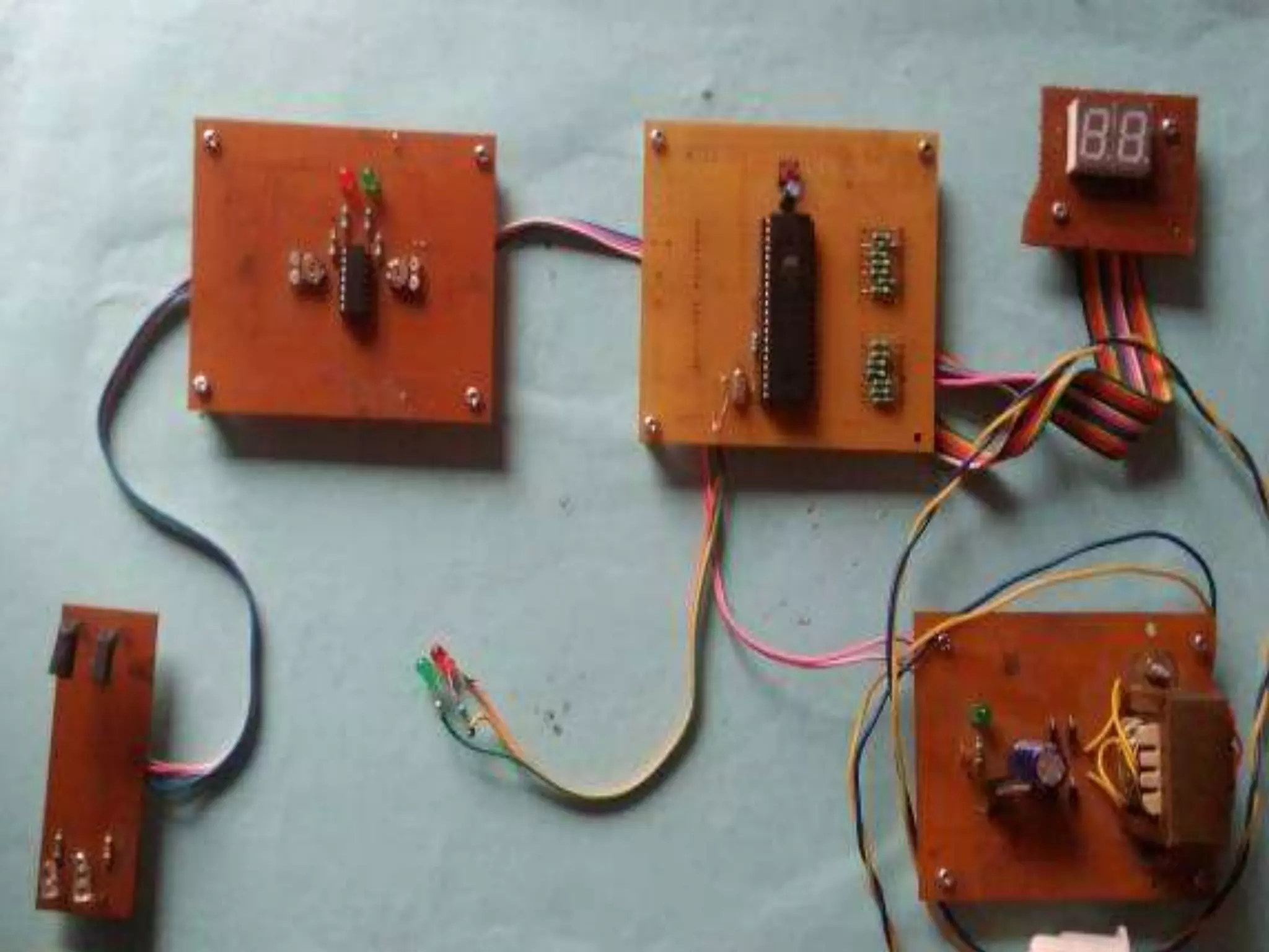 Bidirectional visitor counter | PPTX