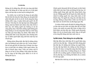 Trí tuệ đám đông

không chỉ là những thay đổi nhỏ của cùng một khái       Chính quyền Kennedy đã lên kế hoạch và tiến hành
niệm. Hệ thống đó có hiệu quả khi nó có thể phát        chiến dịch xâm lược Cuba mà không hề bàn bạc với
hiện ra kẻ bại trận và sớm loại bỏ những kẻ đó.         những người đang nghi ngờ khả năng thành công
                                                        của nó. Những người lên kế hoạch cho chiến dịch đó
   Tuy nhiên, tạo ra một loạt đa dạng các giải pháp
                                                        chính là những người cho rằng chiến dịch có thể
khả thi thôi thì chưa đủ. Đám đông còn cần phải biết
                                                        thành công. Vài người cho rằng nên cẩn thận thì lại
phân biệt giữa cái tốt và cái dở. Sự đa dạng làm tăng
                                                        im lặng, không ai tham khảo ý kiến của CIA hay tổ
những triển vọng, và giúp nhóm giải quyết vấn đề
                                                        đặc trách các vấn đề Cuba của Bộ Ngoại giao Mỹ.
tốt hơn. Trên thực tế, việc tập hợp toàn những người
thông minh lại thành một nhóm chưa chắc đã là ý            Cả nhóm chính quyền đã phớt lờ những thông tin
kiến hay, bởi những người này thường có các kỹ          cơ bản như sự yêu mến của nhân dân đối với Fidel
năng giống nhau. Đưa thêm những người không giỏi        Castro, sức mạnh của quân đội Cuba và thậm chí là
bằng nhưng có các kỹ năng khác biệt lại có thể nâng     kích thước của hòn đảo này. Chính quyền Kennedy
cao hiệu quả hoạt động của nhóm. Một nhóm với           thậm chí còn tự thuyết phục mình rằng cả thế giới
những kiến thức và kỹ năng khác nhau thường luôn        sẽ tin rằng Mỹ chẳng xâm lược nước nào cả.
tạo ra nhiều quyết định sáng suốt hơn một hay hai
chuyên gia.                                             Sự Bắt chước, Thác thông tin và sự Độc lập
  Những nhóm đồng nhất, đặc biệt là những nhóm          Một đặc điểm then chốt khác để có quyết định sáng
nhỏ, lại thường là nạn nhân của việc “tư duy nhóm”.     suốt là tư duy độc lập – không tách biệt nhưng phải
Họ trở nên gắn kết với nhau hơn, lệ thuộc vào nhau      khá độc lập với những ảnh hưởng của người khác.
hơn và tách biệt với những ý kiến ngoài nhóm. Họ        Tư duy độc lập khiến cho những sai lầm không bị
dần bị thuyết phục rằng ý kiến của nhóm mới là          liên kết với nhau và tăng khả năng đưa thêm thông
đúng và sẽ duy lý hóa những ý kiến phản bác khác,       tin mới cho nhóm thay vì những thông tin cũ. Thậm
họ tin rằng sự bất đồng quan điểm là vô ích và          chí đối với cả những người có thành kiến hay vô lý,
không thể xảy ra.                                       nếu họ độc lập, họ sẽ không thể khiến cho cả nhóm
                                                        trở nên ngu ngốc.

Vịnh Con Lợn                                                Rất khó để có thể duy trì tính độc lập bởi học hỏi

                                                   7    8
 