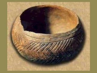 • Título: Hacha de mano de Olduvai

• Encontrada en: Tanzania, África

• Antigüedad: 1.2 millones de años

• Descripción: ...
