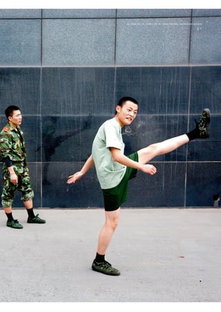 26. MARTS - 8. APRIL 2010 BERLINGSKE NYHEDSMAGA SIN

51

TAJCO GROUP
Ca. 250 ansatte i Kina.
Hvor: Kun til stede i Ningbo.
Forventet vækst i omsætning
2010: Behersket vækst.
Hvor længe: 6 år i Kina.
Aktiviteter i Kina: Produktion,
forskning og udvikling.
Produktion til: Kina, resten af
Europa, Nordamerika.
฀Tajco Group producerer
udstødnings-rørhaler til den globale bilindustri. Ved at have fabrik
i Kina har Tajco kunnet fastholde
positionen som en af de førende
virksomheder på sit felt globalt.
Hele Tajco-koncernen omsætter
globalt for 200 mio. kr. Al produktion foregår i Kina.

VELUX
Mere end 400 ansatte i Kina.
Hvor: Hovedsæde i Langfang (ved
Beijing). Salgsrepræsentation i de
fleste storbyer og alle storbyer ved
østkysten.

Hvor længe: 25 år i Kina.
Aktiviteter i Kina: Produktion,
salgskontorer, service, indkøb.
Produktion til: Kina.
฀Velux er i Kina for at udvikle og
betjene det kinesiske marked.

VESTAS WIND SYSTEMS
Omkring 3.000 ansatte i Kina.
Hvor: Hovedsæde i Beijing. Til
stede i 5 byer.
Omsætning i Kina: 3.180 mio. kr.
(2009).
Hvor længe: 23 år i Kina.
Aktiviteter i Kina: Produktion,
salgskontorer, service, indkøb,
produktion engineering, produktsupport, leverandørudvikling.
Produktion til: Kina og resten af
Asien.
฀Vestas installerede Kinas første
vindmøller i 1986 og har været til
stede siden da. Repræsentationskontor åbnet i 1999, indkøbskontor
åbnet i Shanghai i 2005 og første
fabrik indviet i 2006. I 2009 stod
Kina for 12 procent af Vestas’

leverancer. Selskabet ser et stort
langsigtet markedspotentiale i Kina
og er etableret i landet for at være
tættere på kunderne.

WILLIAM DEMANT
HOLDING
50-100 ansatte i Kina.
Hvor: Hovedsæde i Shanghai. Til
stede i 4 byer.
Omsætning i Kina: Mindre end
150 mio. kr. (2009).
Forventet vækst i omsætning
2010: Tocifret vækstprocent.
Aktiviteter i Kina: Salgskontorer,
service, indkøb.
฀En betydelig del af koncernens
indkøb foretages i Kina. Vækstraterne på det kinesiske høreapparatmarked er betydelige,
men den absolutte størrelse af
markedet er beskeden set i forhold til befolkningens størrelse.
I 2009 udgjorde omsætningen
i Kina mindre end 3 procent af
koncernomsætningen.

ØK
564 ansatte i Kina.
Hvor: Hovedsæde i Beijing (ØK)
og Hong Kong (Santa Fe). Til stede
i 14 byer.
Omsætning i Kina: 143 mio. kr.
(2009).
Hvor længe: 25 år i Kina.
Aktiviteter i Kina: Flytning og
arkivforvaltning.
฀ØK’s vigtigste aktivitet i Kina er
EAC Moving  Relocation Services,
som driver flytteforretning under
varemærket Santa Fe. Selskabet
tilbyder flytteydelser og arkivforvaltning til virksomheder og private
i 14 lande i Asien.

AALBORG INDUSTRIES
1.100 ansatte i Kina.
Forventet jobudvikling 2010:
Nulvækst.
Hvor: Hovedsæde i Shanghai. Til
stede i 5 byer.
Omsætning i Kina: 800 mio. kr.
(2009).
Forventet vækst i omsætning
2010: Omkring 0 procent.
Hvor længe: 17 år i Kina,
Aktiviteter i Kina: Produktion,
salgskontorer, service, indkøb.
Produktion til: Kina, resten af
Asien, Europa, Brasilien.
฀Hovedargumentet for etablering
i Kina har været at være tæt på
de potentielle markeder i Asien.
Endvidere har det været essentielt
at få etableret en konkurrencedygtig produktion set i et globalt
perspektiv.

AALBORG PORTLAND
Ca. 200 ansatte i Kina.
Hvor: Kun til stede i Anqing.
Hvor længe: 6 år i Kina.
Aktiviteter i Kina: Produktion,
salgskontor.
Produktion til: Kina.
฀Aalborg Portland er verdens
største producent af hvid cement.
Selskabet har netop investeret i en
ny fabrik i Kina for at satse endnu
mere på det kinesiske marked, der
udgør 20 procent af verdensmarkedet for hvid cement.

FORSKNING: Wu Wenping, Research og Development Director
hos Novozymes i Beijing.

 