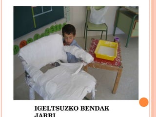 IGELTSUZKO BENDAK JARRI 