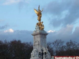 Bram Buckingham%20 Palace[1]