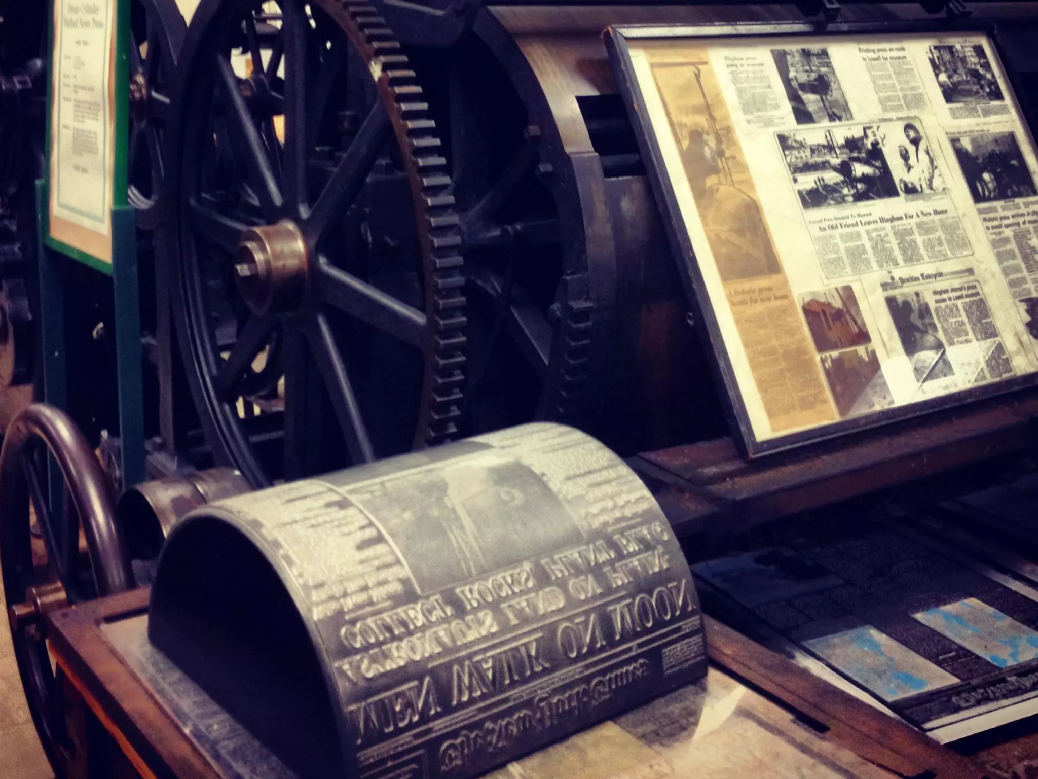 @mbloomstein | #ConfabINT 10
© 2015
 