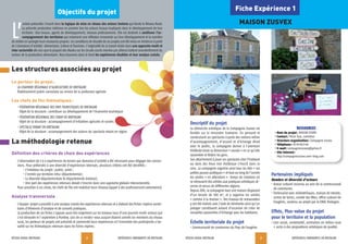 Objectifs du projet
L’
action présentée s’inscrit dans la logique de mise en réseau des acteurs bretons qui fonde le Réseau Rural.
La présente production intéresse en premier lieu les acteurs locaux impliqués dans le développement de leur
territoire: élus locaux, agents de développement, réseaux professionnels. Elle est destinée à améliorer l’ac-
compagnement des territoires qui entament une réflexion innovante sur leur développement et la manière
de mettre en synergie leurs ressources propres. Les conditions de réussite de ces projets ont été mises en évidence à partir
de 3 domaines d’activité: Alimentaire, Culture et Tourisme. L’originalité de ce travail réside dans une approche multi et
inter sectorielle dès lors que la plupart des études sur les circuits courts menées par ailleurs traitent essentiellement du
secteur de la production alimentaire. Vous trouverez dans le livret les expériences étudiées et leur analyse croisée.
Les structures associées au projet
Le porteur du projet:
LA CHAMBRE RÉGIONALE D’AGRICULTURE DE BRETAGNE
Établissement public consulaire au service de la profession agricole
Les chefs de file thématiques:
• FÉDÉRATION RÉGIONALE DES PAYS TOURISTIQUES DE BRETAGNE
Objet de la structure: contribuer au développement de l’économie touristique
• FÉDÉRATION RÉGIONALE DES CIVAM DE BRETAGNE
Objet de la structure: accompagnement d’initiatives agricoles et rurales
• SPECTACLE VIVANT EN BRETAGNE
Objet de la structure: accompagnement des acteurs du spectacle vivant en région
La méthodologie retenue
Définition des critères de choix des expériences
L’observation de 3 à 4 expériences de terrain par domaine d’activité a été nécessaire pour dégager des conclu-
sions. Pour prétendre à une diversité d’expériences retenues, plusieurs critères ont été identifiés :
• L’initiateur du projet: public, privé;
• L’entrée par territoire infra-départemental;
• La diversité départementale (4 départements bretons);
• Une part des expériences retenues devait s’inscrire dans une approche globale intersectorielle.
Pour procéder à ces choix, les chefs de file ont mobilisé leurs réseaux (appel à des professionnels volontaires).
Analyse transversale
L’équipe-projet a procédé à une analyse croisée des expériences retenues et a élaboré des fiches-repères consti-
tuées d’éléments d’analyse et de conseils pratiques.
La production de ces fiches s’appuie aussi très largement sur les travaux issus d’une journée multi-acteurs qui
s’est déroulée le 7 septembre à Pontivy. Lors de ce rendez-vous auquel étaient conviés les membres du réseau
rural, les porteurs de projets ont présenté et commenté leurs expériences et l’ensemble des participants a tra-
vaillé sur les thématiques retenues dans les fiches repères.
RÉSEAU RURAL BRETAGNE EXPÉRIENCES INNOVANTES EN BRETAGNE
3
RÉSEAU RURAL BRETAGNE EXPÉRIENCES INNOVANTES EN BRETAGNE
2
Descriptif du projet
La démarche artistique de la Compagnie Zusvex est
fondée sur la rencontre humaine. En pensant et
construisant ses spectacles à partir des notions même
d’accompagnement, d’accueil et d’échange étroit
avec le public, la compagnie donne à l’aventure
théâtrale toute sa dimension « sociale » en ce qu’elle
rassemble et fédère les gens.
Son attachement à jouer ses spectacles chez l’habitant
ou dans des lieux non théâtraux s’inscrit dans ce
sens. La compagnie organise ainsi tous les étés « Les
petites pauses poétiques » et tout au long de l’année
les soirées « en attendant »: temps de créations où
se retrouvent des artistes aux pratiques artistiques di-
verses et venus de différentes régions.
Depuis 2010, la compagnie loue une maison disposant
d’un terrain de 300 m2
, et y organise les soirées
« comme à la maison ». Des travaux de restauration
y ont été réalisés avec l’aide de bénévoles ainsi qu’un
potager constituant autant d’occasion de créer de
nouvelles passerelles d’échange avec les habitants.
Échelle territoriale du projet
• Communauté de communes du Pays de Fougères
Partenaires impliqués
Nombre et diversité d’acteurs
• Acteur culturel reconnu au sein de la communauté
de communes.
• Partenariat avec médiathèques, maison de retraite,
centre de loisirs, comité des fêtes, office culturel de
Fougères, soutenu au projet par la DRAC Bretagne.
Effets, Plus-value du projet
pour le territoire et la population
• Lien social, convivialité, animation en milieu rural
+ accès à des propositions artistiques de qualité.
Fiche Expérience 1
MAISON ZUSVEX
RESSOURCES
• Nom du projet: MAISON ZUSVEX
• Contact: Pierre Tual, comédien
• Structure-organisation: Compagnie Zusvex
• Téléphone: 0299981349
• E-mail: compagniezusvex@yahoo.fr
• Site Internet:
http://compagniezusvex.over-blog.com
 