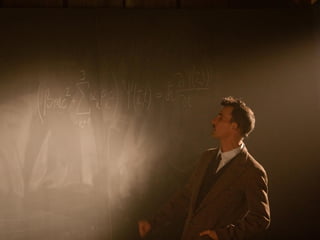 Stephen Croome 
@firstconversion 
firstconversion.com  