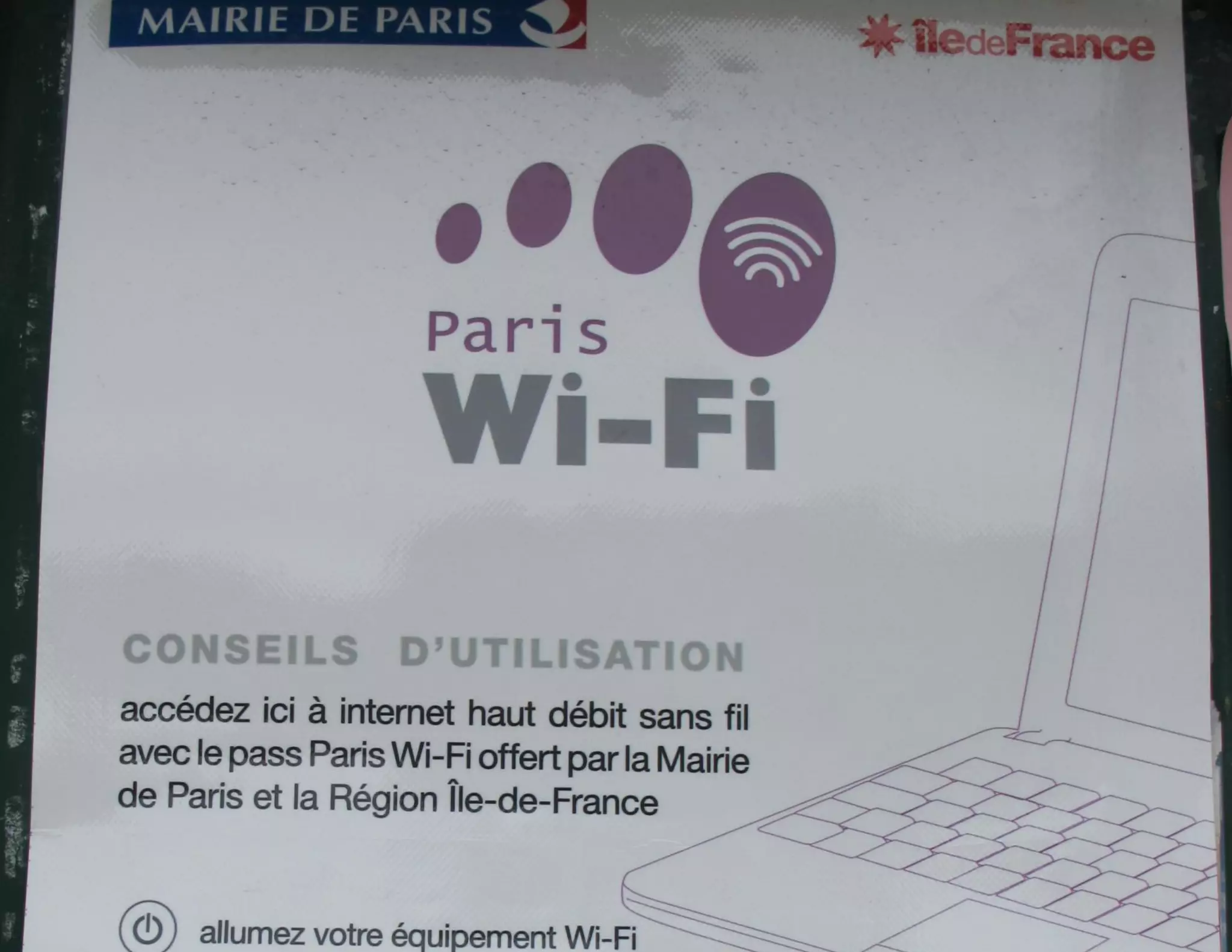 TITLE	
  
•  TEXT
 