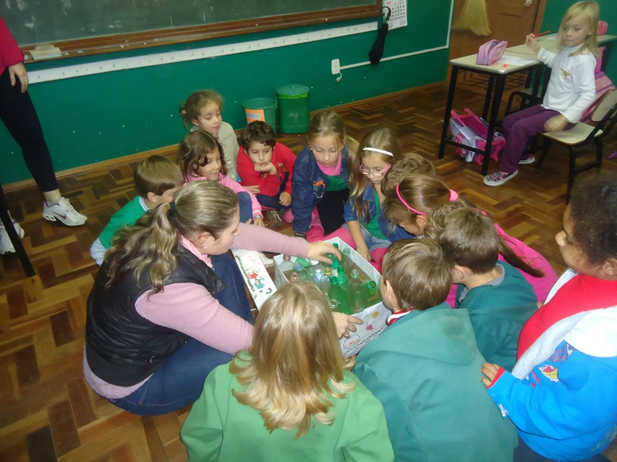 Brinquedos com sucata