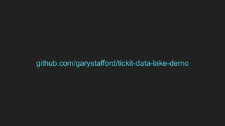 Building a Data Lake on AWS | PDF