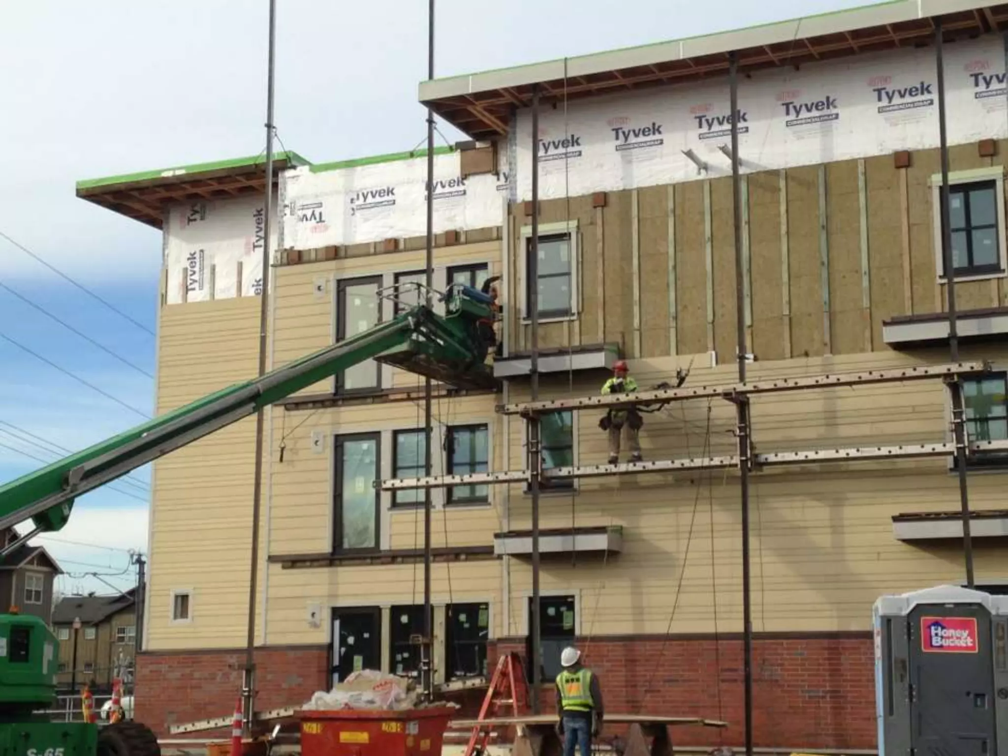 Building enclosure design presentation 1