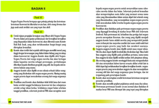 BAGIAN II
Pasal 42
Negara-Negara Peserta berupaya agar prinsip-prinsip dan ketentuan-
ketentuan Konvensi ini diketahui secara luas, oleh orang dewasa dan
juga anak-anak melalui cara yang tepat dan aktif.
Pasal 43
1. Untuk tujuan pengujian kemajuan yang dibuat oleh Negara-Negara
Peserta dalam pencapaian pelaksanaan dari kewajiban-kewajiban
yang diupayakan dalam Konvensi ini, akan dibentuk suatu Komite
Hak-Hak Anak, yang akan melaksanakan fungsi-fungsi yang
ditetapkan kemudian.
2. Komite akan terdiri dari sepuluh ahli dengan memiliki moral yang
tinggidengankewenanganyangdiakuidalambidangyangtercakup
dalam konvensi ini. Anggota Komite akan dipilih oleh Negara-
Negara Peserta dari warga negara mereka dan akan bertugas
dalam kapasitas mereka sebagai perorangan, pertimbangan
diberikan kepada distribusi geografis yang adil, dan kepada sistem-
sistem hukum yang utama.
3. Anggota komite akan dipilih secara rahasia sebuah daftar orang-
orang yang dicalonkan oleh negara-negara peserta. Masing-masing
negara peserta dapat mencalonkan seorang dari warga negaranya
sendiri.
4. Pemilihan awal komite akan diadakan tidak lebih lama dari enam
bulan setelah tanggal berlakunya konvensi ini dan selanjutnya
setelah setiap tahun kedua. Setidaknya empat bulan sebelum
tanggal pemilihan, sekretaris jenderal PBB akan mengirim surat
kepada negara-negara peserta untuk menyerahkan nama calon-
calon mereka dalam dua bulan. Sekretaris jenderal kemudian
akan mempersiapkan suatu daftar yang memuat semua nama
calon yang dinominasikan dalam urutan abjad dari seluruh orang
yang dinominasikan, yang menunjukkan negara-negara peserta
telah mencalonkan daftar tersebut kepada negara-negara peserta
Konvensi ini.
5. Pemilihan akan diadakan pada pertemuan negara-negara peserta
yang dipanggil bersidang di markas besar PBB oleh Sekretaris
Jenderal. Pada pertemuan ini, kehadiran dua pertiga dari negara
peserta merupakan Kworum, dan orang yang dipilih menjadi
anggota komite harus adalah mereka yang memperoleh jumlah
suara terbanyak dan mayoritas mutlak dari suara wakil-wakil dari
negara-negara peserta yang hadir dan memberi suaranya.
6. Anggota-anggota komite akan dipilih untuk masa empat tahun.
Mereka akan dapat dipilih kembali jika dicalonkan lagi. Masa bakti
lima anggota yang dipilih pada pemilihan pertama, nama-nama
lima anggota ini akan dipilih melalui undian oleh pimpinan sidang.
7. Jika seorang anggota komite meninggal dunia atau mengundurkan
diri atau menyatakan bahwa karena sesuatu akibat sebab lain ia
tidakdapatlagimelaksanakankewajiban-kewajibankomite,negara-
negara peserta yang mencalonkan anggota itu akan menunjukkan
seorang ahli lain dari warga negaranya guna bertugas, dan ini
tergantung pada persetujuan komite.
8. Komite akan menetapkan sendiri ketentuan-ketentuan mengenai
prosedur pemilihan.
9. Komite akan memilih pejabat-pejabatnya untuk masa dua tahun.
10. Pertemuan-pertemuan komite secara normal akan diadakan di
markas besar PBB atau ditempat lain yang tepat yang ditetapkan
 