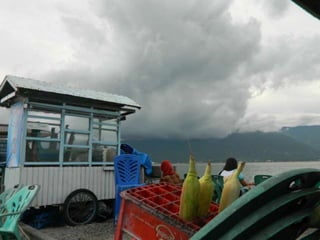 Buya sabe (sarung ibuku)