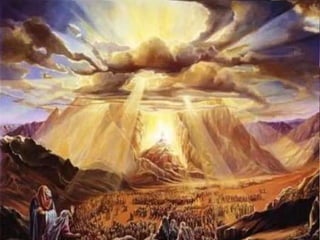 Na 1ª leitura, Deus convida a uma MESA farta e gratuita
o povo faminto e sofredor, que estava no exílio.
"Venham matar a sede e comprar sem ter dinheiro
comer sem pagar, beber vinho e leite à vontade". (Is 55,1-3)
Era o apelo do profeta para que o Povo se animasse a voltar
à terra de origem, para recomeçar uma vida nova.
Seria o banquete da vida em liberdade, da terra repartida,
da moradia garantida, da saúde, da paz e bem estar.
 