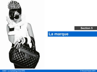 © Vincent Huwer 2016C4021 - Le marketing et les NTIC
o La vente orale: but d'influer sur une décision d'achat, de solliciter un
réponse directe.
o La publicité: communication impersonnelle, objectif d'accroître le capital de
marque.
o Le sponsoring: communication impersonnelle, objectif d'accroître le capital
de marque.
o Le lieu de vente: outil marketing pour renforcer l'image d'une marque, d'une
société.
o Les relations publiques: ensemble d'opérations pour améliorer l'image
auprès du public.
o Le marketing direct: communication dont l'objectif est de solliciter un
réaction rapide.
o Le service à la clientèle: communication personnelle, favoriser une relation
à long terme et diminuer la dissonance cognitive (post-achat) de l'acheteur.
Source: Filiatrault et Daghsous, 2007
MIX DE COMMUNICATION MARKETING
 