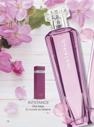 INTSTANCE
Ella llega.
El mundo se detiene.
136
 