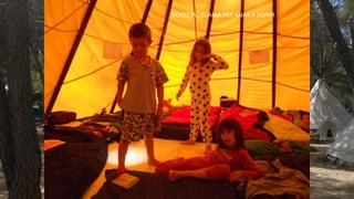 DUTXETA I PIJAMA PER ANAR A SOPAR
 