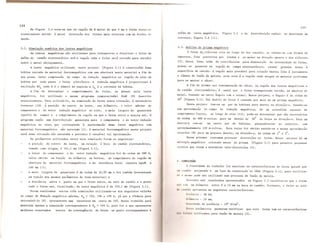 Na Figura 5,4 nota-se que na regiao de R maior do que 4 mm 0 feixe torna-se
trans laminar devido a maiar interacao dos feixes mais externos com as bordas do
anodo.
salda da lente magnetica, Figura 5.5 e da distribuicao radial da densidade de
corrente, Figura 5.6 [11].
5.2. Simulacao numerica das lentes magneticas
As lentes magneticas SaD utilizadas'para transportar e focalizar 0 feixe de
sa!cia do canhao eletrostatico ate~a regiao oude 0 feixe sera curvado para incidir
sobre 0 metal obliquamente.
A lente magnetica utilizada neste projeto [Figura 3,1] e constituldo duma
bobina cercada de material ferromagnetico com uma abertura neste material a fim de
que possa haver compressao do campo de inducao magnetica na regiao do eixo da
bobina por oude passa 0 feixe eletronico. A inducao magnetica e proporcional a
excitacao NIL onde N e 0 numero de espiras e 1
1
e a corrente na bobina.
A fim de determinar 0 comportamento do feixe, ao passar pela lente
magnetica, foi utilizado 0 mesmo programa computaciorial 8LM; (9) descrito
anteriormente. Para utiliza-lo, na simulfi~ao do feixe nesta situa~ao, e necessario
5.3. Analise do prisma ma&netico
o feixe de.eletrons cria ao longo de seu caminho, ao chocar-se com atomos de
impureza, Ions positivos que tendem a se mover na dire~ao oposta ados eletrons
(2). Estes ions, alem de contribuirem para diminuicao da intensidade do feixe,
podem, ao penetrar na regiao do campo eletrostatico, causar grandes danos a
superf!cie do catodo. A regiao mais provavel para criacao destes Ions e justamente
a camara de fusao de metais, pois esta e a regiao onde surgem os maiores problemas
para se manter 0 vacuo.
A fim de eviuar tal contaminacao do vacuo, nq regiao das lentes magneticas e
do canhao eletrostatico, e usual que 0 feixe transportado iucida, na amostra do
metal, fazendo urn certo angulo com a normal. Neste projeto, 0 angulo e da ordem de
30
0
[Figura 3.1]. Tal desvio do feixe e causado por meio de urn prisma magnetico.
.a posicao
,
do vetor
do centro da lente, seu diametro,
indu~ao magnetica no eixo, a meia
maximo do
gaussiana
Neste projeto tem-se urn
uma aproxima~ao do campo de
par de bobinas para desvio na direcao-x. Usando-se
indu~ao magnetica, de urn solenoide espesso de
(perfil do campo) e 0 comprimento da regiao em que 0 feixe entra e depois sai. 0
programa supoe uma distribuicao gaussiana para 0 componente z do vetor inducao
magnetica, no eixo, que corresponde a aproximacao duma lente magnetica com
material ferromagnetico nao saturado (1). 0 material ferromagnetico neste projeto
esta numa situacao nao saturada e portanto e razQavel tal aproxima~ao.
Os parametros utilizados nesta nova simulacao foram os seguintes:
a posicao do centro da len~e, em relacao a boca do canhao eletrostatieo,
tornado como origem, e 161,1 mm [Figura 3.1];
o valor do componente z do vetor inducao magnetica foi da ordem de 200 G,
valor obtido em funcao do·diametro da bobina, do comprimento da regiao de
abertura do material ferromagnetico e da distancia focal suposta igu~l a
160 mm (7);
comprimento finito, ao longo do eixo (12), pode-se determinar que sao necessarios
da ordem de 600 A-voltas para urn desvao de 30° do feixe na direcao-x. Para urn
aproximadamente 120 A-voltas. Este valor foi obtido usando-se a mesma aproxirna~ao
anterior (8) para um pequeno desvio, na direcao-y, da ordem de 20 e 30•
Estes prismas costumam provo car distorcoes no feixe. Neste projeto ha urn
multiplo magnetico colocado antes do prisma [Figura 3.1J para permitir pequenos
ajustes que visam a minimizar taisdistor~oes (2).
mostrada apenas a simulacao correspondente a Bz
melhores resultados ace rea da convergencia
193 G, pois foi a que apresentou
do feixe no ponto correspondente a
A finalidade do trabalho foi analisar as caracter{sticas do feixe gerado par
1110 cDnhao projetado e em fase de construcao no IEAv [Figura 3.1], para verificar
,wu 0 Illcsmo pode ser utilizado num processo de fusao de metais.
liLlseados nos resultados apresentados na Figura 5. J verifica-se que 0 feixe
~,jI ('Om um diametro entre 9 a 10 mm na boca do canhao. Portanto, 0 feixe ao sair
,to «'11111100 apn.:senta as seguintes caracter:l.sticas:
PoLen 1a - 30 kV,
Oliillictro - 10 mm,
1I1111lldlldede potencia - 104 W/cm2.
1~"111i Iw.rametros permitem verifiear que este
I"" "e f ILzados para fusao de metais (2).
a meia largura da gaussiana e da ordem de 32,95 rom e foi tarnbem determinada
em funcao dos mesmos parametros do item anterior; e
a distancia entre 0 ponto em que 0 feixe entra, ao sair do canhao e 0 ponto
onde 0 feixe sai, focalizado, da lente magnetica e de 323,1 mm [Figura 3.1].
Foram realizados outras tres simula~oes utilizando-se dos seguintes valor~s
do campo de tnducao magnetica maxima, Bz = 193, 196 e 199 G, j£ que a formula para
determina-lo [8] apresentava uma incerteza em cerca de 10%. Nesse trabalho sera
 