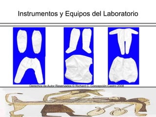 Preferiblemente una lámpara sobre cada mesa de operación