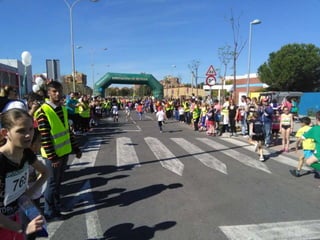 VIII CARRERA POPULAR MEMORIAL VICTORIA DOMÍNGUEZ CERRATO