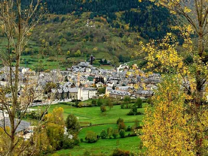 Venta De Casas En El Palmar: Valle De Aran Casas Rurales