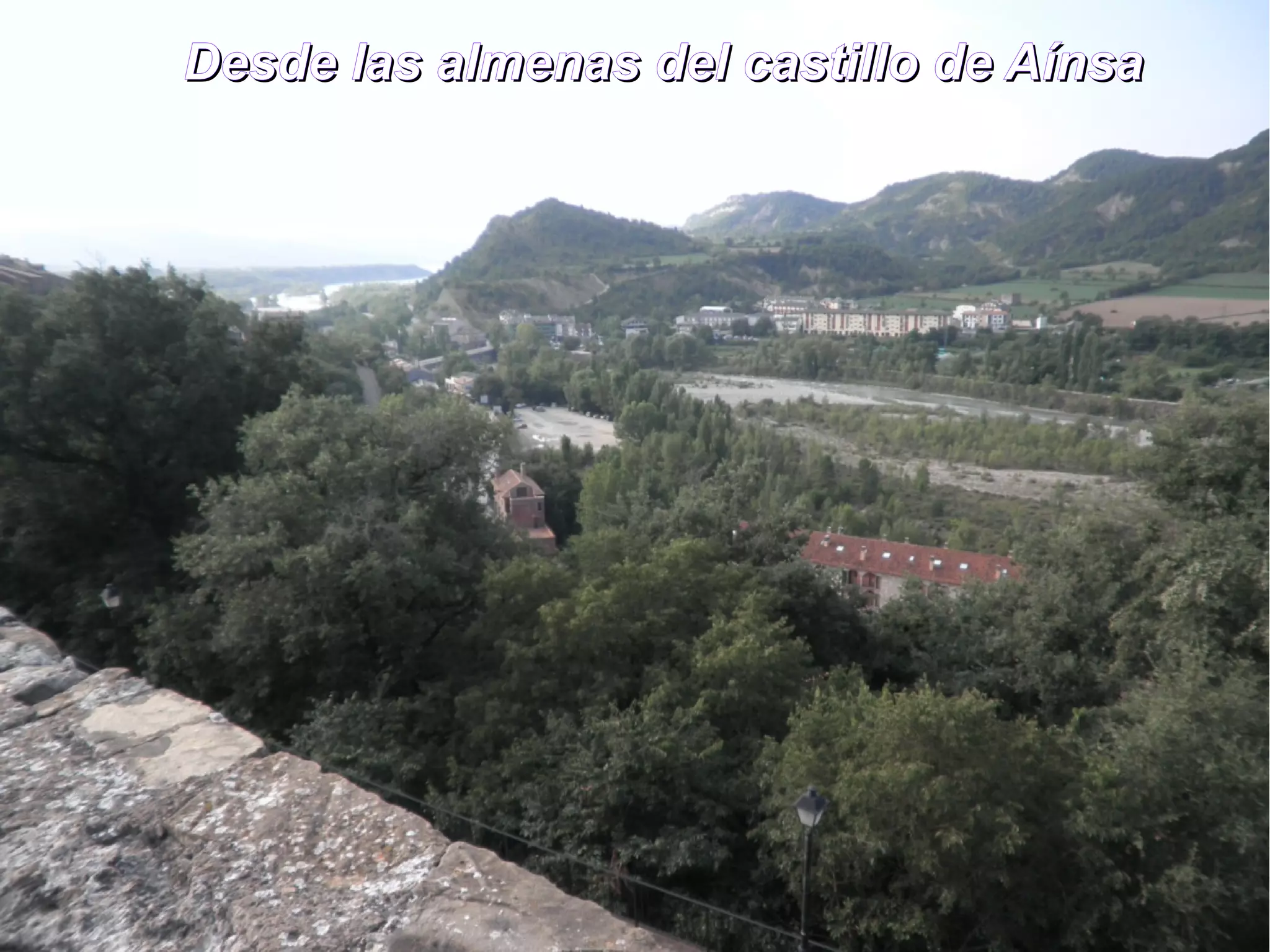 DDeessddee llaass aallmmeennaass ddeell ccaassttiilllloo ddee AAíínnssaa 
 