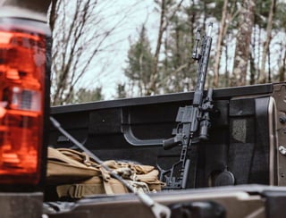 F o r d e t a i l e d r e t i c l e i n f o r m a t i o n , s e e p a g e 4 2 o r v i s i t S i g h t r o n . c o m
 