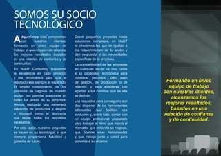 El equipo profesional que estará a su lado
para conseguirlo somos nosotros y las
herramientas que ponemos a su disposición
son las soluciones de negocio de Microsoft
Dynamics.
Nuestro equipo de consultores, con experiencia
en los diversos sectores del mundo empresarial,
analizará todos los departamentos de tu
organización para detectar y proponer
posibles mejoras y determinar las necesidades
tecnológicas que ésta deba cubrir. Así se
posicionará con ventaja en el mercado.
Nuestra experiencia nos ha llevado a conocer
diferentes soluciones pero las más consolidadas
en el mercado y las que ofrecen una mayor
garantía en calidad, innovación e investigación
son las que ofrece Microsoft Dynamics.
Trabajar con un fabricante que es líder como
Microsoft te da tranquilidad y te permite llevar
a cabo tus planes estratégicos de desarrollo
empresarial sin temor a perder oportunidades
de negocio por falta de recursos tecnológicos.
NOS
MOVEMOS
CON SU
EMPRESA
ESTRATEGIA Y CONSULTORIA
 