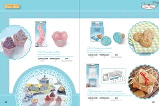 Set 6 avvolgi muffins

Set 6 paper cupcakes wraps
Set 6 barquettes pour présenter les cupcakes
	codice/code	 imballo/pack	
ean
		 15720	
12	
8006043 000948	

Set 2 timbri per biscotti

Set 2 cookies stamp
Set de 2 tampons pour biscuits
	codice/code	 imballo/pack	
ean
		 15722	
12	
8006043 000955	

Tagliabiscotto con lettere e numeri
12

Cookie cutter with letters and numbers press set
Découpe-pâtes avec set de lettres et chiffres pour décorer
	codice/code	 imballo/pack	
ean
		 15723	
12	
8006043 001112	

13

 
