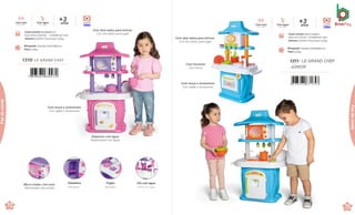 Geladeira.
Heladeira.
Fogão.
Hornallas.
Pia com água.
Pileta con agua.
Brinquedo Tamanho:63x37x88,5cm
Peso 3,35kg
Caixa master 64x38x88,5cm
Caixa micro-ondulada · 1Unidade por caixa
Volume 0,2079m³ Peso bruto 5,05kg
1310.LE GRAND CHEF
Com água
Con agua
Com som
Con sonido
anos
+3
Vídeo
72
de
C
Brinquedo Tamanho:64x38x88,5cm
Peso 3,35kg
Caixa master 63x37,5x88cm
Caixa com Lâmina · 1Unidade por caixa
Volume 0,2079m³ Peso bruto 5,05kg
1311. LE GRAND CHEF
JÚNIOR
7 898664 631653
Com água
Con agua
Com som
Con sonido
anos
+3
Vídeo
73
de
C
Faz
de
conta
de
ContaFaz
de
conta
Com louça e acessórios.
Con vajilla y accesorios.
Dispense com água.
Dispensador con agua.
Com dois lados para brincar.
Con dos lados para jugar
Micro-ondas com som.
Microondas con sonido
Com louça e acessórios.
Con vajilla y accesorios.
Com dois lados para brincar.
Con dos lados para jugar
Com forninho.
Con horno.
 