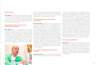 Waarom Aeneas?
Marc Thielens: “De mythologische Aeneas kwam pas na lange
omzwervingen thuis. Ook onze automatisering is een lang verhaal
van vallen en opstaan. We hebben ons einddoel nog niet bereikt
maar we zijn wel op de goede weg. Het programma ging van start
in 2007, toen we onze interne processen hebben geanalyseerd om
te zien wat er beter en efficiënter kon.”
Waarom hebben jullie de registratie van de
werkprestaties aangepakt?
Marc Thielens: “Het is een project waarvan we een grote
meerwaarde verwachtten en daarom wilden we er snel mee van
start gaan. We hebben momenteel een heel goed team van 600
medewerkers - ingenieurs, sluiswachters, onderhoudspersoneel,
administratieve en commerciële medewerkers. Heel wat onder hen
werken verspreid ‘te velde’. Ongeveer 200 van onze mensen staan
in voor de dagelijkse bediening van de sluizen. Op elk van deze
sluizen houdt een sluisverantwoordelijke de werkuren bij. Vroeger
gebeurde dat op papier of in zelfontworpen Excel-bestanden.
Elke sluisverantwoordelijke volgde hierbij zijn eigen aanpak en
het was een hele rompslomp. Elke maand reed iemand langs alle
sluizen om de documenten op te halen. Vervolgens moest onze
personeelsdienst alle cijfers manueel invoeren voor ze de lonen,
vergoedingen en vakantiedagen konden berekenen.”
Wat heeft Cegeka gedaan om die aanpak te
automatiseren?
Marc Van de Velde: “Cegeka heeft hiervoor een software­toepas­­-
sing op maat ontwikkeld in .NET. Alle sluisverantwoordelijken
registreren nu de werkuren van hun medewerkers in die
webtoepassing. Afhankelijk van de dag en de gepresteerde uren
legt de toepassing automatisch vast welke vergoedingen de
werknemer krijgt, bijvoorbeeld voor weekendwerk of overuren. De
personeelsdienst hoeft dat hierdoor niet meer zelf te berekenen en
beschiktmeteenoverdejuisteinformatie.Depapierendocumenten
zijnverdwenenendedubbele,manuelegegevensinvoerisverleden
tijd. Zo werken we natuurlijk veel sneller, correcter en efficiënter. De
cijfers worden goedgekeurd via een geautomatiseerde workflow,
waarbij de verantwoordelijken telkens een automatische melding
krijgen via e-mail. Cegeka zorgde ook voor een koppeling met
het HR-pakket (ARNO) en het boekhoudpakket (ABW), voor nog
meer efficiëntie bij het uitbetalen van de lonen en het berekenen
van kosten. Door al die applicaties en processen met elkaar te
integreren, kunnen we beter presteren en zijn ook wij een meer
connected organisation.”
Hoe reageren de eindgebruikers op de nieuwe
werkwijze?
Marc Van de Velde: “De meeste medewerkers laten liever alles bij
het oude. Daarom hebben we veel aandacht besteed aan change
management, de begeleiding van de uiteindelijke verandering.
De toepassing voor prestatieregistratie is heel gebruiksvriendelijk
gebouwd, wat erg belangrijk was om de eindgebruikers – die niet
allemaal vertrouwd zijn met IT - te motiveren en de aanvaarding
van de nieuwe werkwijze te verhogen. Bovendien kregen de
sluisverantwoordelijken een uitgebreide opleiding, gegeven door
interne medewerkers van de personeelsdienst.We kozen ervoor om
de training zelf te geven, met ondersteuning door Luc Rynders van
Cegeka. Op die manier konden we de mogelijke initiële weerstand
ombuigen met de vele voordelen die de toepassing voor de hele
organisatie met zich meebracht. Dat bleek ook te kloppen. Onze
trainingen werden zeer goed bevonden. Sinds begin 2013 is de
toepassing in gebruik en nu is iedereen overtuigd van het nieuwe
systeem. De sluisverantwoordelijken zijn zelfs ambassadeurs van
de toepassing geworden. Dat is meer dan we enkele jaren geleden
hadden durven hopen. Ook voor de personeelsdienst is de nieuwe,
beter gestructureerde werkwijze veel aangenamer. Routinetaken
zijn weggevallen waardoor er meer tijd is voor de inhoud van dit
project, met een toegevoegde waarde voor de hele organisatie.”
Wat zijn de toekomstplannen?
MarcThielens:“Hetsysteemvoorprestatieregistratiezaloptermijn
ook dienen voor het invoeren van de gepresteerde uren van alle
andere werknemers die op het terrein werken aan oevers, bruggen,
gebouwen of grote infrastructuurwerken. Uiteindelijk zullen we de
prestaties van alle sluis- en regiepersoneel in een centrale applicatie
bijhouden. De positieve ervaring met de prestatieregistratie bij
de sluizen, zal de volgende fasen ongetwijfeld vergemakkelijken.
Cegeka blijft ons ondersteunen bij de uitbreiding en het onderhoud
van de toepassing.”
Marc Van De Velde
25
 