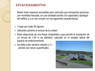 MOBILIARIO:La distribución general de asientos se planificara dé tal manera que se obtenga la mejor visibilidad para el mayor numero de personas. Los asientos deben colocarse de tal manera que la línea visual de un observador pase por encima y entre el observador de adelanteLa separación entre filas deberá tener la holgura necesaria para la circulación y el movimiento de las personas.