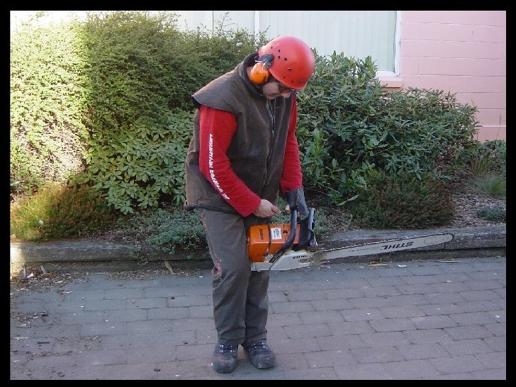 Chainsaw Starting Methods