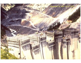 ÉC OLE POLY TEC HNIQUE
FÉDÉRALE D E LAUSANNE
Laboratoire de Constructions Hydrauliques
Barrages en béton
Barrages - voûtes
Gigerwald, St. Gall, 147 m, 1976
 