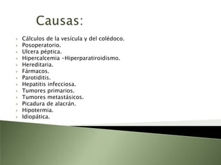 SíntomasEl dolor abdominal es un síntoma común, pero no siempre se presenta, y puede diferir mucho de una persona a otra.Sensación de llenura: incapaz de beber mucho líquidoHambre y una sensación de vacío en el estómago, a menudo de 1 a 3 horas después de una comidaNáuseas leves (el vómito puede aliviar el síntoma)Dolor o molestia en la parte superior del abdomenDolor abdominal alto que lo despierta en la nocheOtros posibles síntomas abarcan:Heces negras y pegajosas o con sangreDolor torácicoFatigaVómitos, posiblemente con sangrePérdida de peso