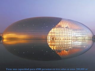 Tiene una capacidad para 6500 personas en tres salas en unos 200,000 m²Tiene una capacidad para 6500 personas en tres salas en unos 200,000 m²
 